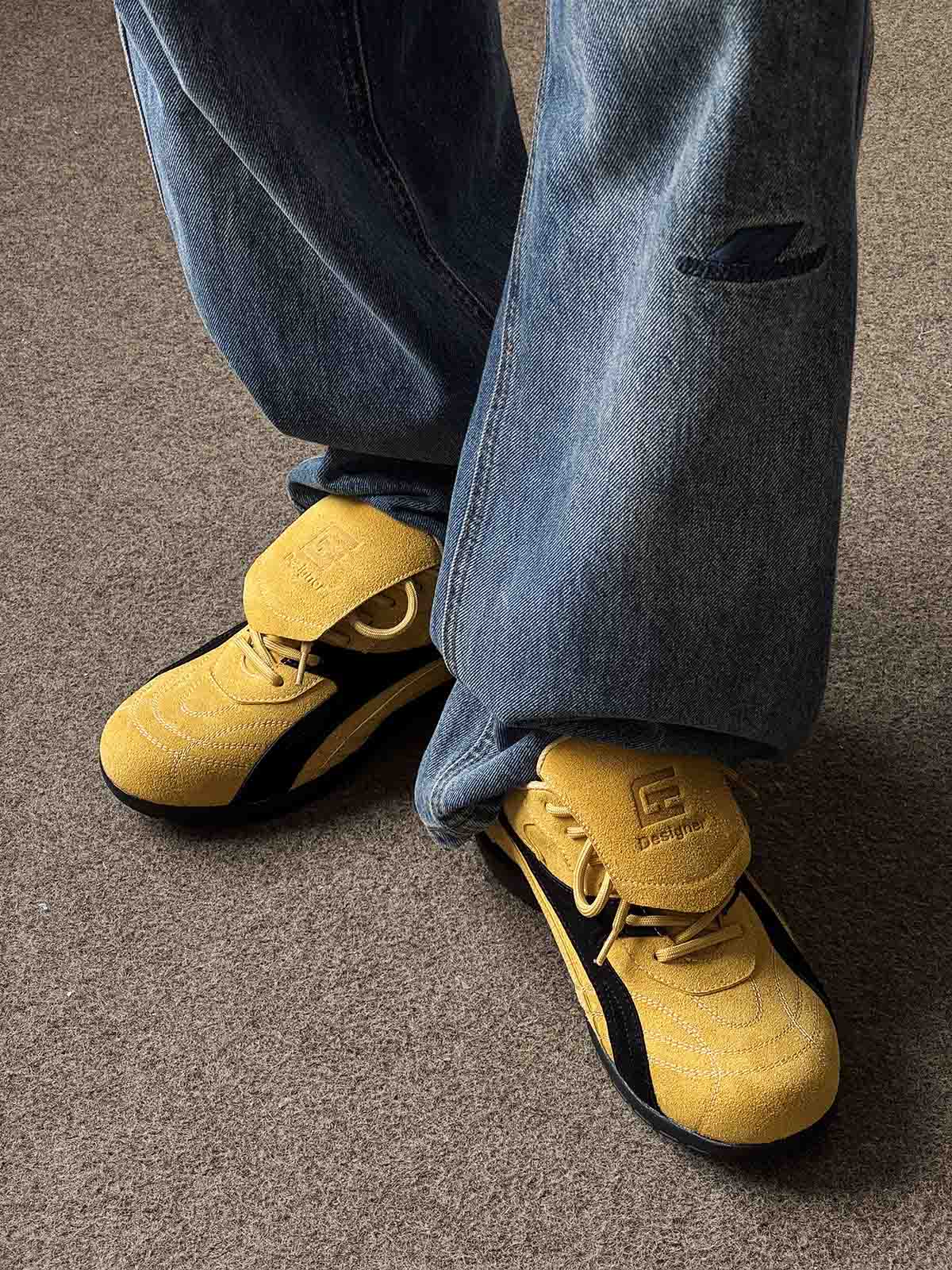Stylish Yellow Casual Sneakers for Everyday Wear - Comfortable and Versatile Design 