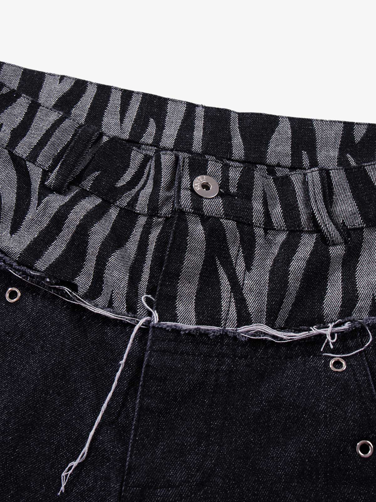 Zebra Graphic Distressed Jeans