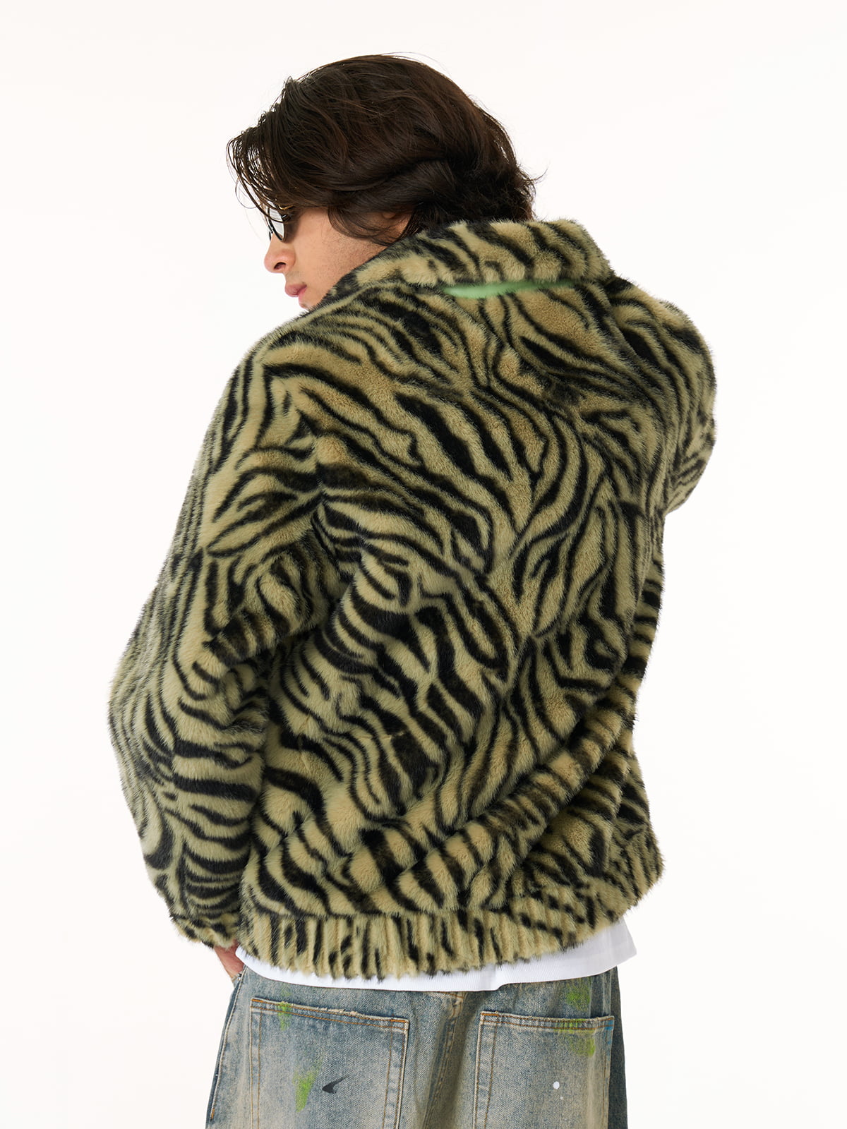 Embroidered Denim Jacket with Trendy Floral Design for Men 