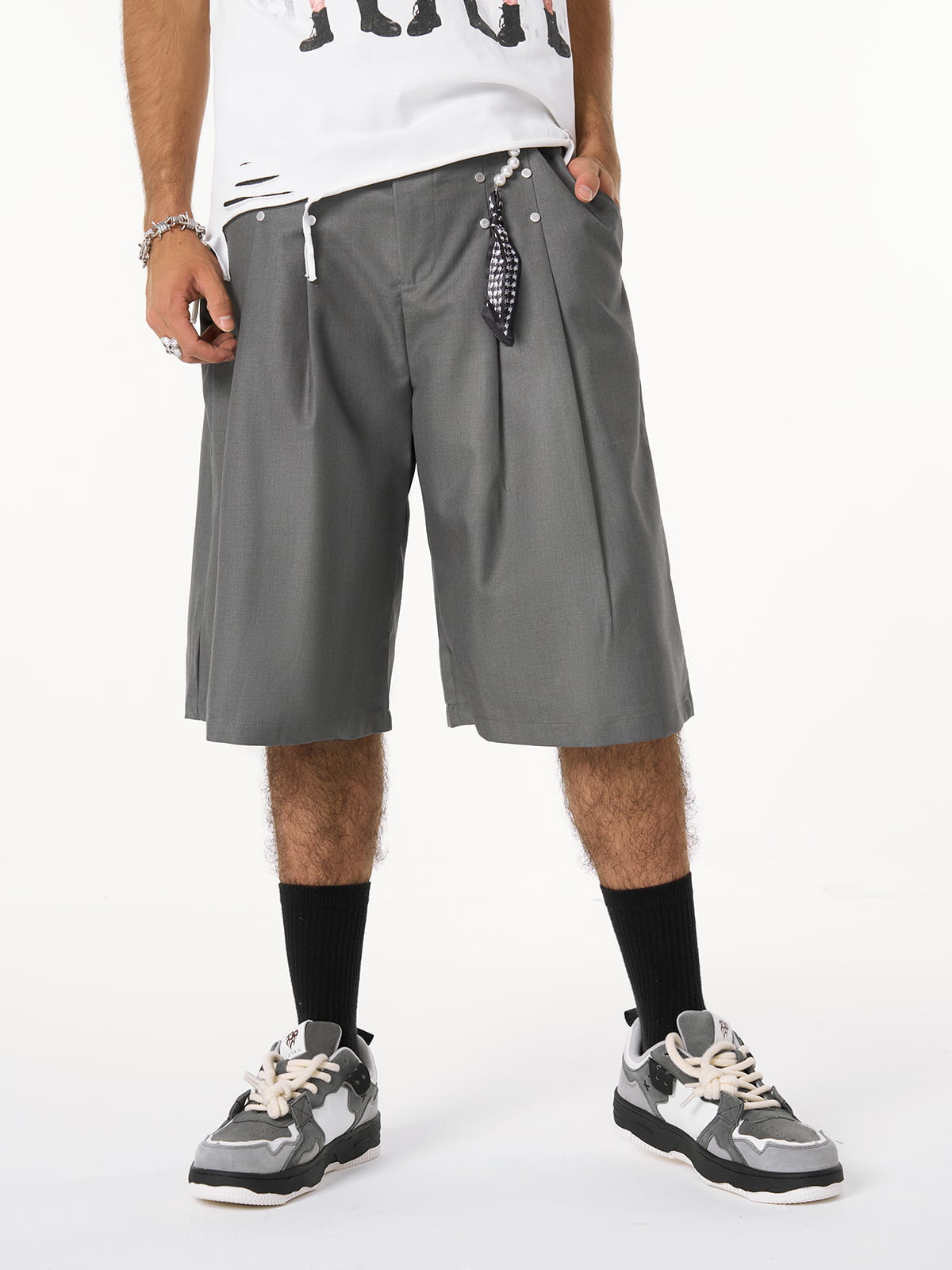 Pleated Design Pendant Decoration Baggy Shorts - 2482 