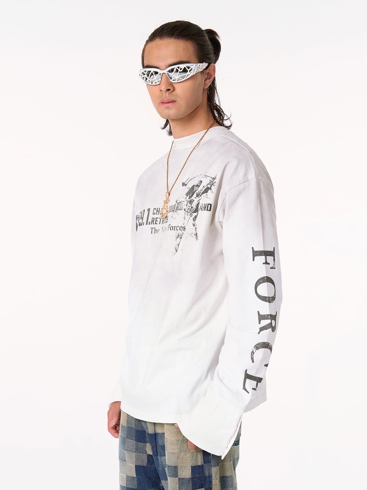 Distressed NO. 09 Long Sleeve T-Shirt 