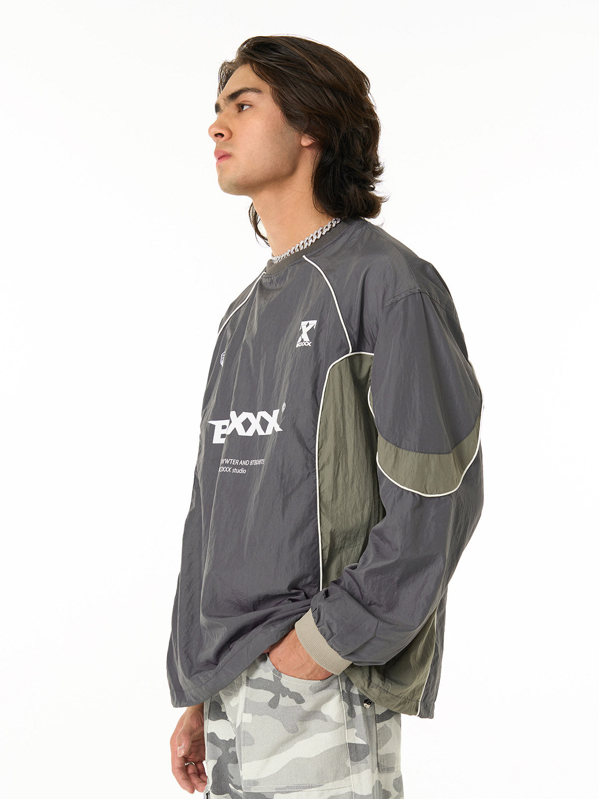 Sporty Outdoor Long-Sleeve T-Shirt 
