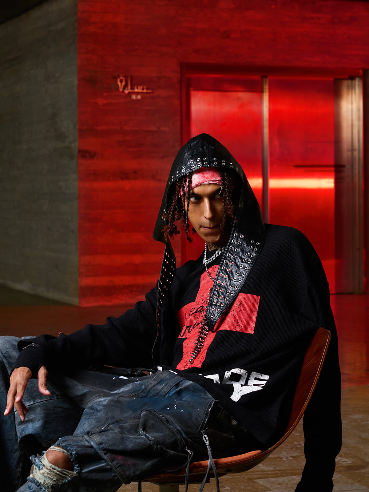Street Cross Lettering Print Long-Sleeved T-Shirt 