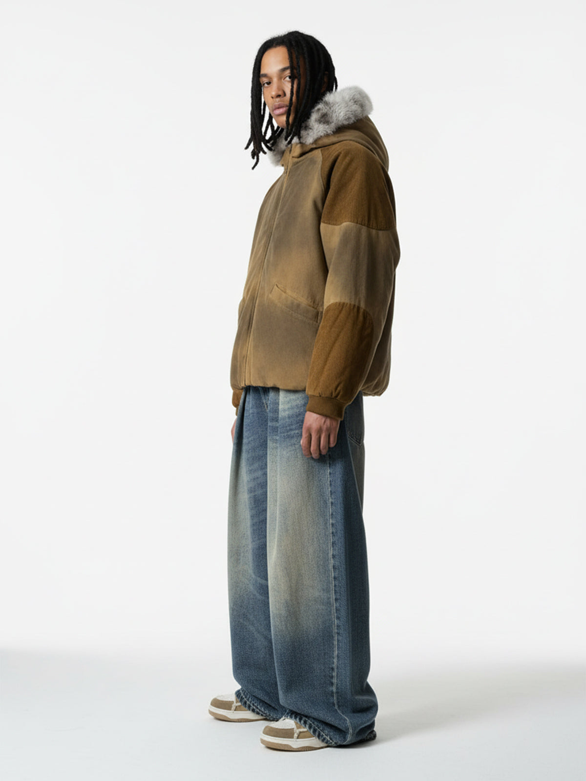 Vintage Washed Pleated Wide-Leg Jeans 