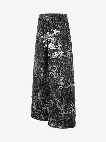 Leopard Print Cropped Pants – Wide-Leg Cotton Blend with Raw Hem