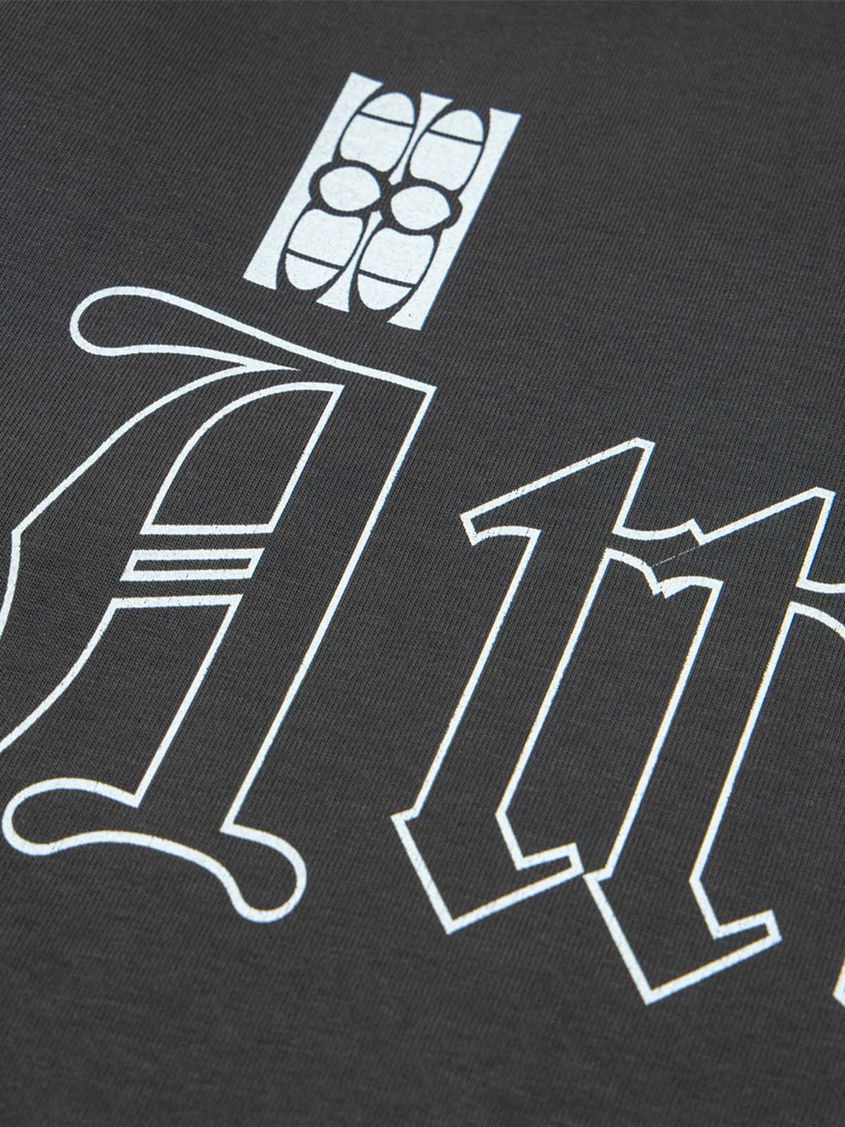 Retro Oil Painting Print T-shirt
