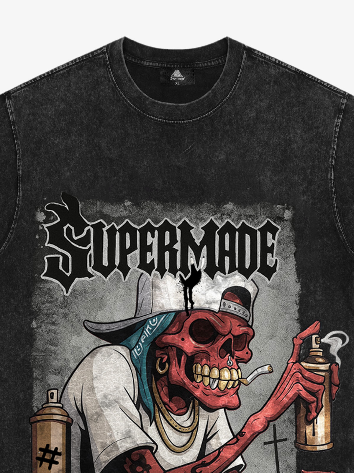 Graphic Tee with Bold Skull Design for Men 
