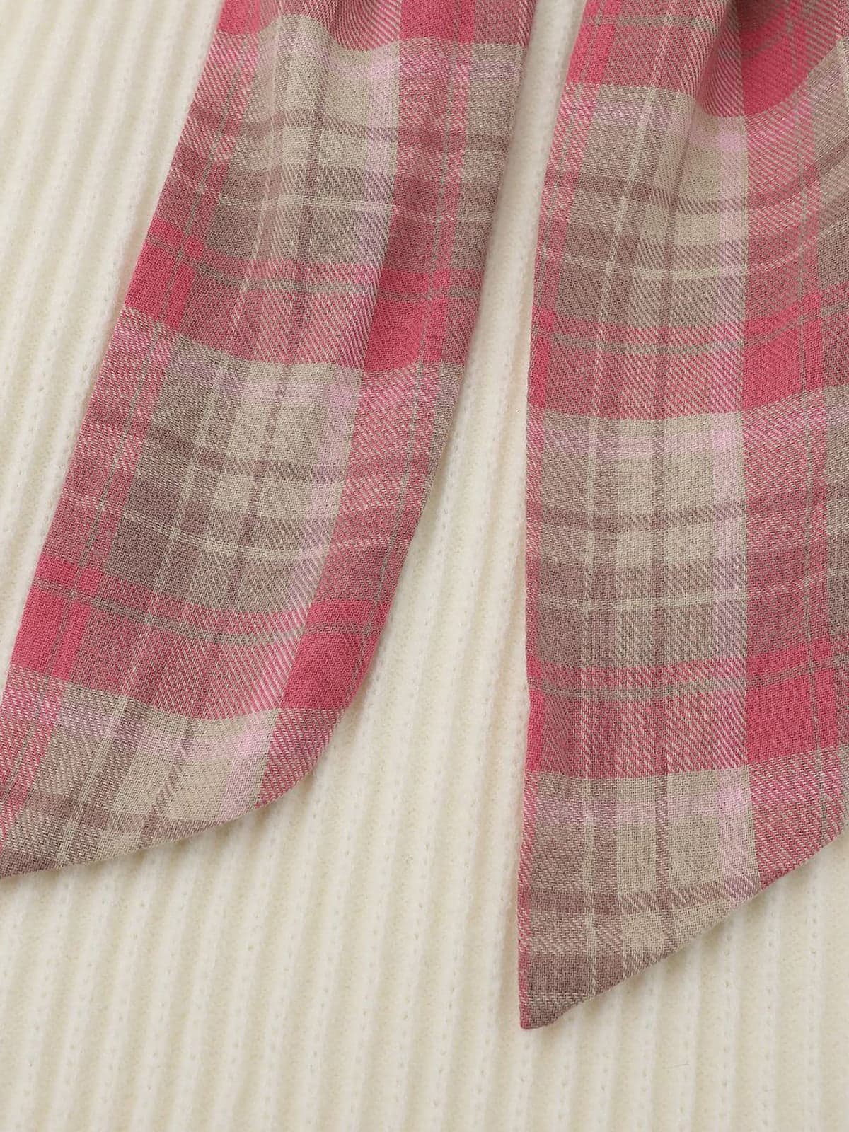 Striped Crew Neck Sweater for Women - Stylish and Cozy Winter Knitwear 