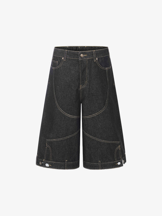 Retro-Denim-Shorts mit Kontrastnähten und geschwungenem Bein