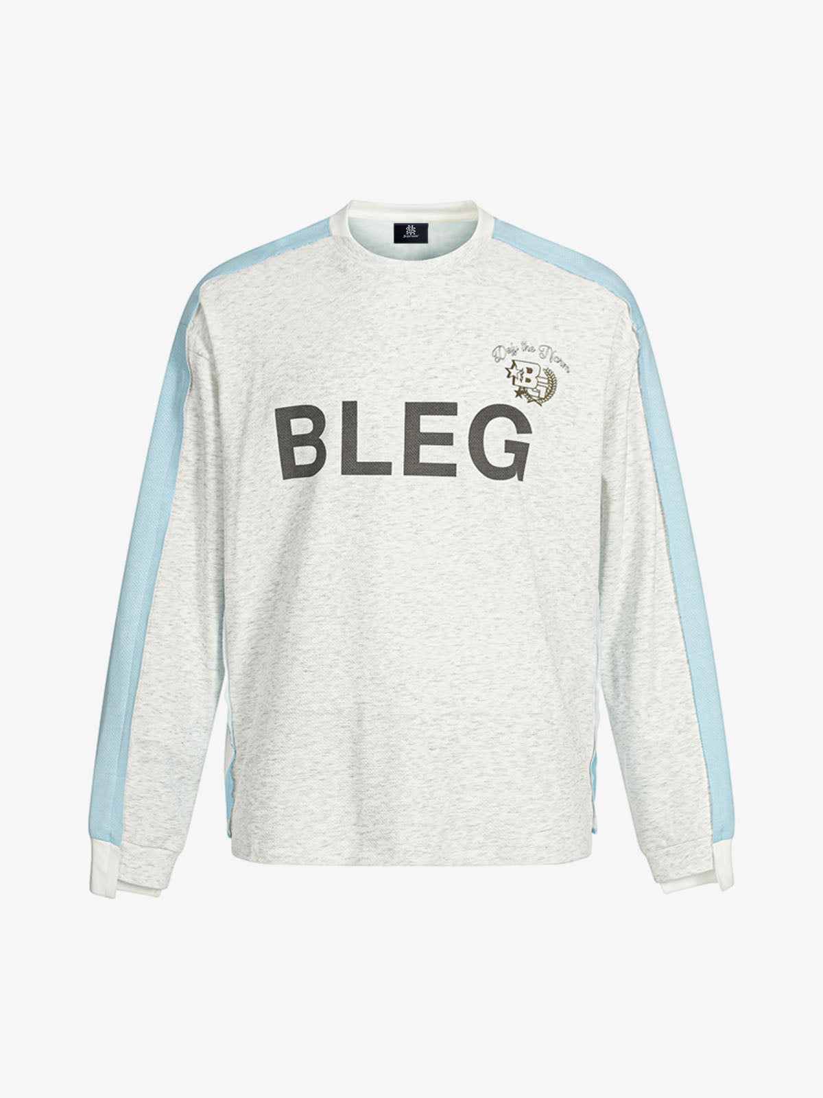 Striped Long Sleeve Jersey with Bold Number Design for Sports Enthusiasts 