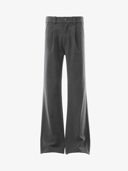 Minimalistisch drapierte, maßgeschneiderte Hose