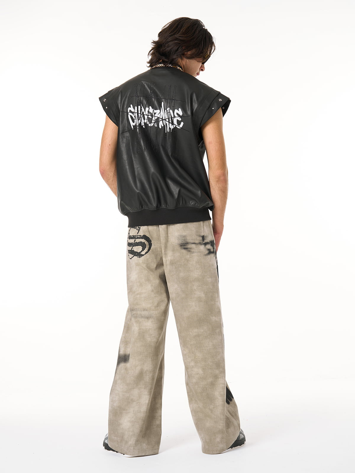 Large Cross Angel Print Distressed Jeans 