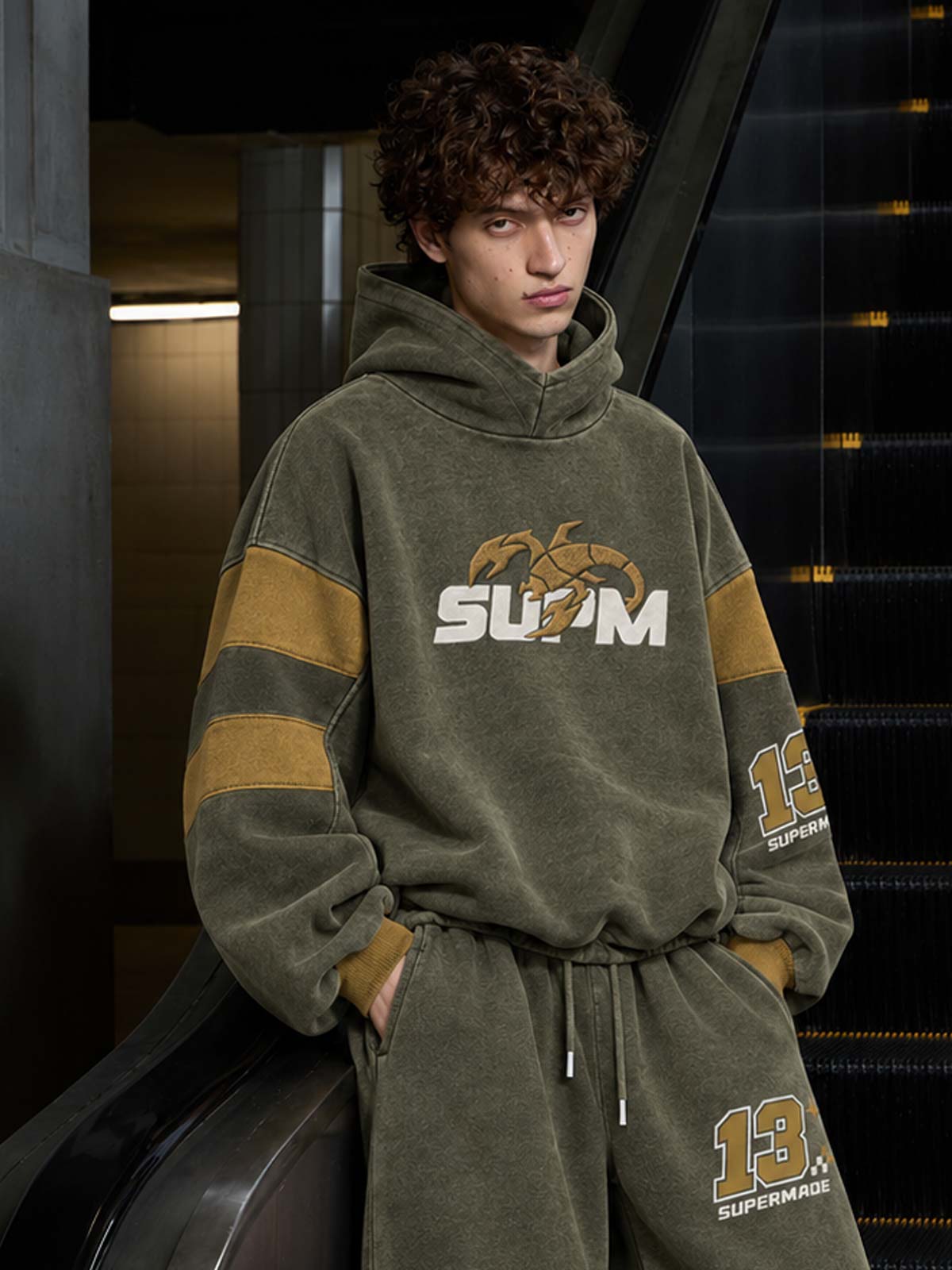 Letter Print Scorpion Terry Embroidered Hoodie & Sweatpants Set