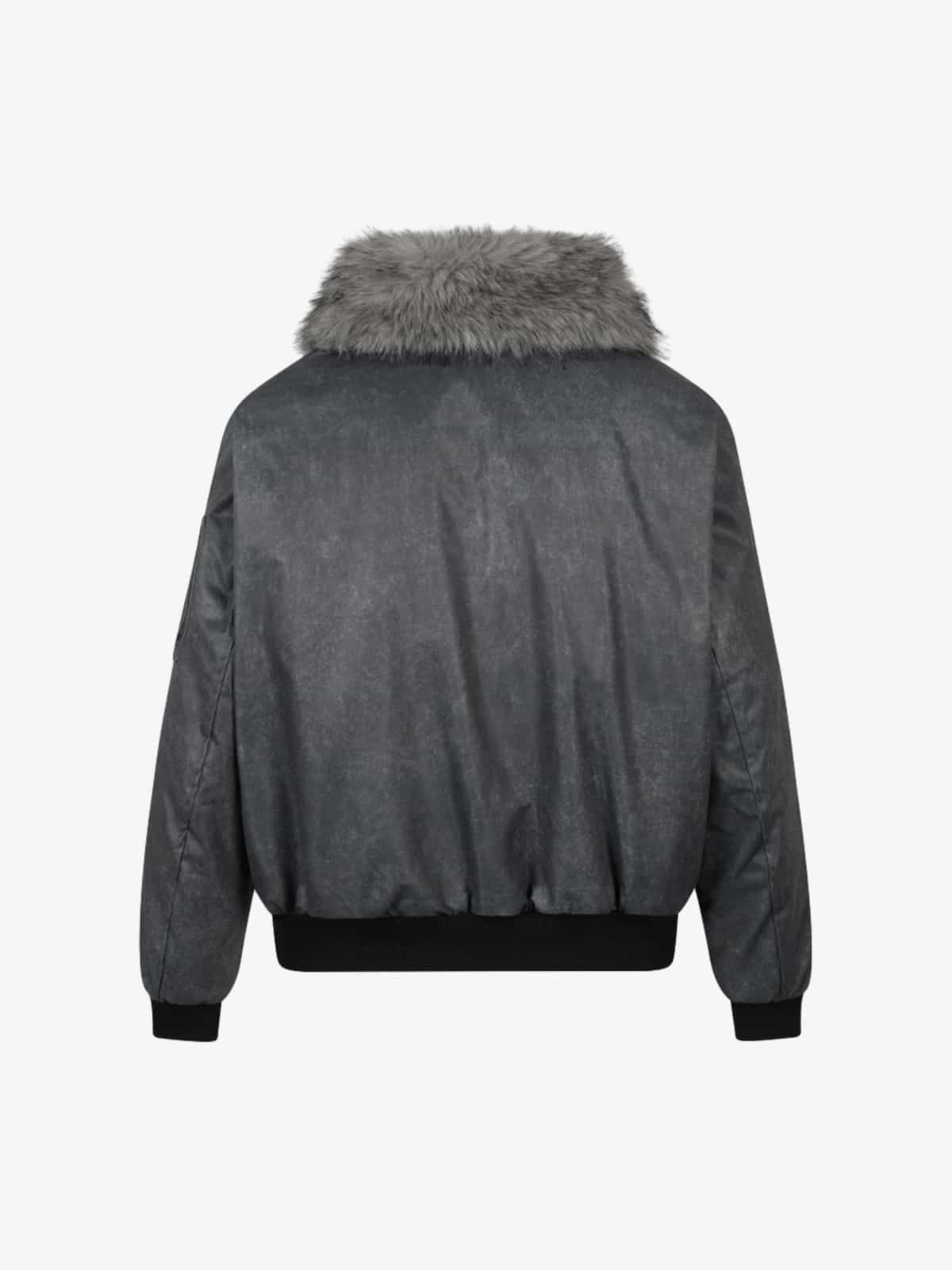 Winter Warmth Bomber Jacket with Faux Fur Collar - Stylish and Cozy Outerwear for Men 