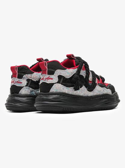 7CM Height-Enhancing Sneakers with Fluid Lines and Granular Outsole 