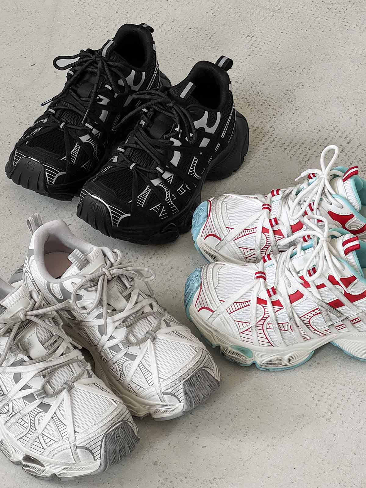 Height-Enhancing Sneakers with 7.0cm Invisible Lift for Everyday Wear 