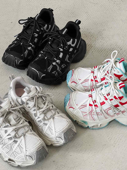 Height-Enhancing Sneakers with 7.0cm Invisible Lift for Everyday Wear 