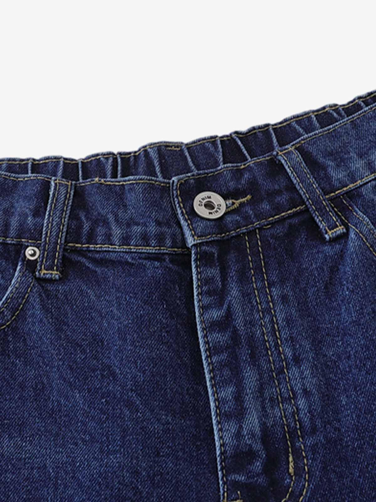Stylish Star-Patch Denim Shorts for Summer - Perfect for Casual Outings and Festivals 