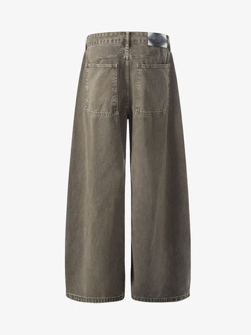 Multi-Button Pleated Curved-Leg Jeans