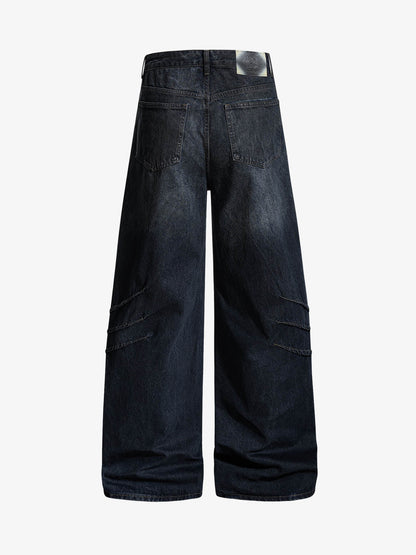 Washed Pleated Wide-Leg Jeans 