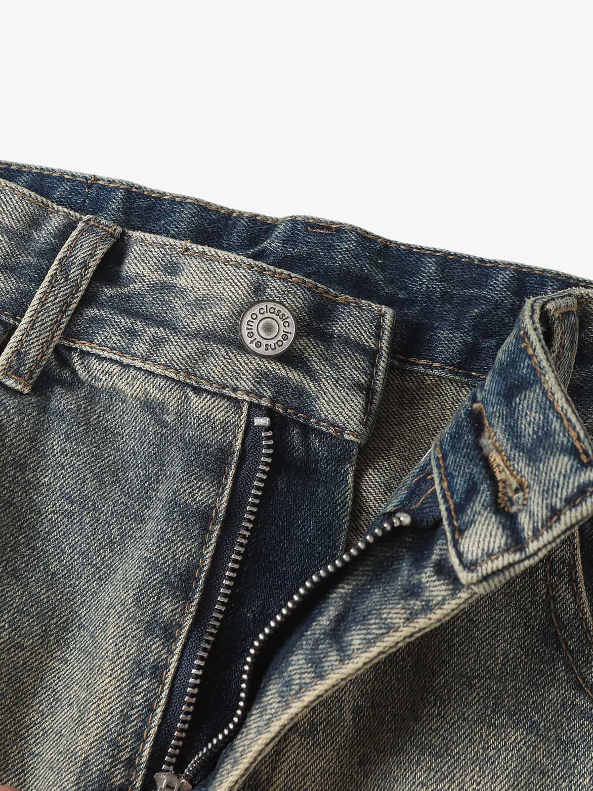 High-Waisted Flared Jeans with Distressed Look for Women - Perfect for Casual and Fashionable Outfits 