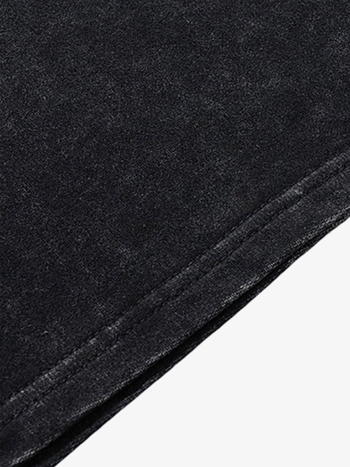Pantalones cortos con estampado gótico oscuro