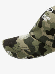 Cappellino da baseball lavato e invecchiato con lettere ricamate
