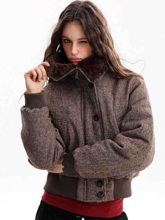 Stylish Bomber Jacket with Faux Fur Collar - Perfect for Casual and Outdoor Wear 