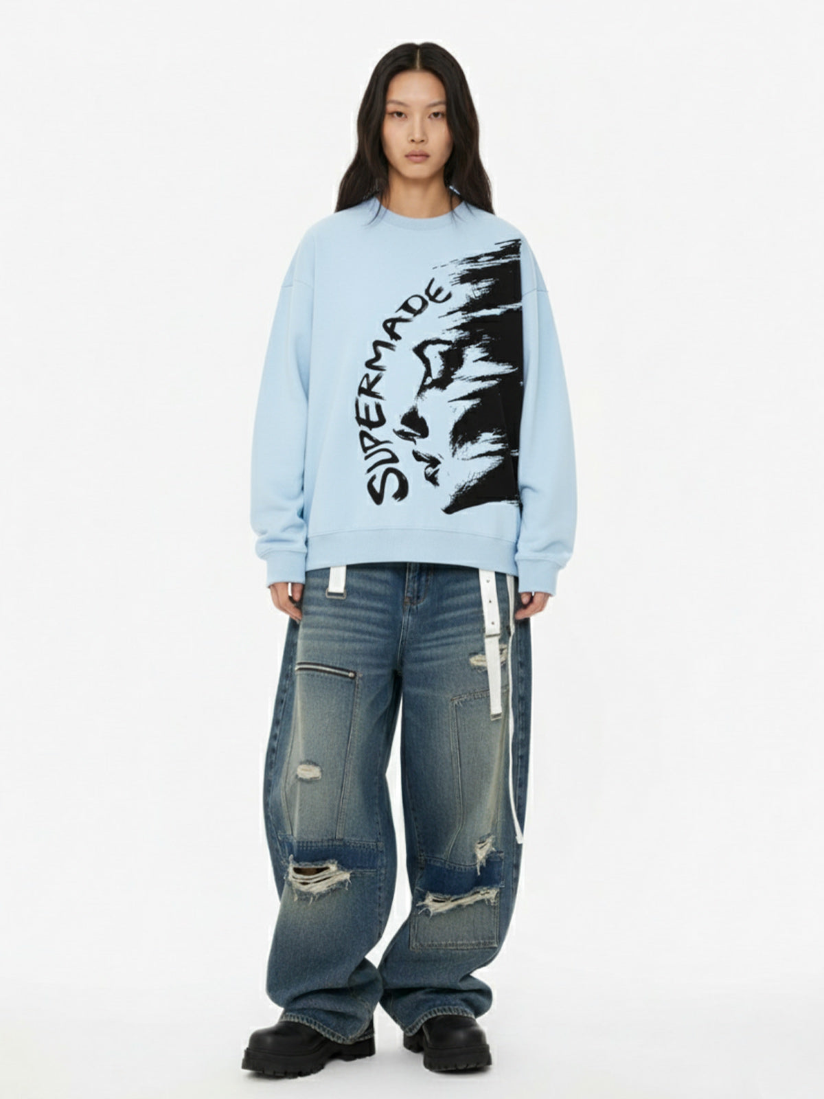 Stylish Graphic Crewneck Sweatshirt for Casual Wear 
