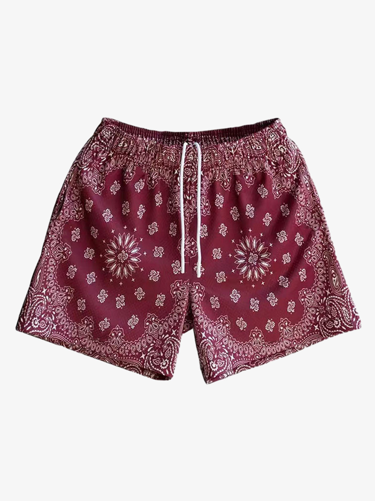 Pantalones cortos deportivos con estampado paisley