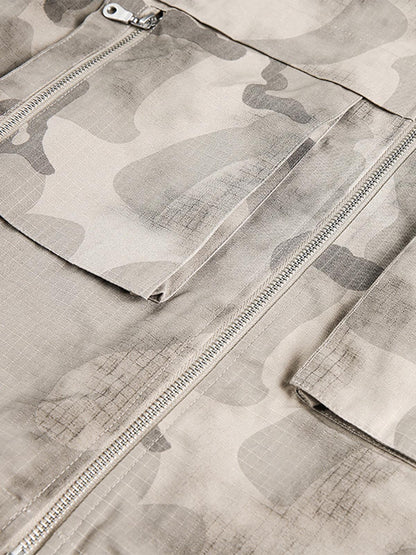 Camouflage Print Utility Jacket for Men - Stylish and Functional Design 