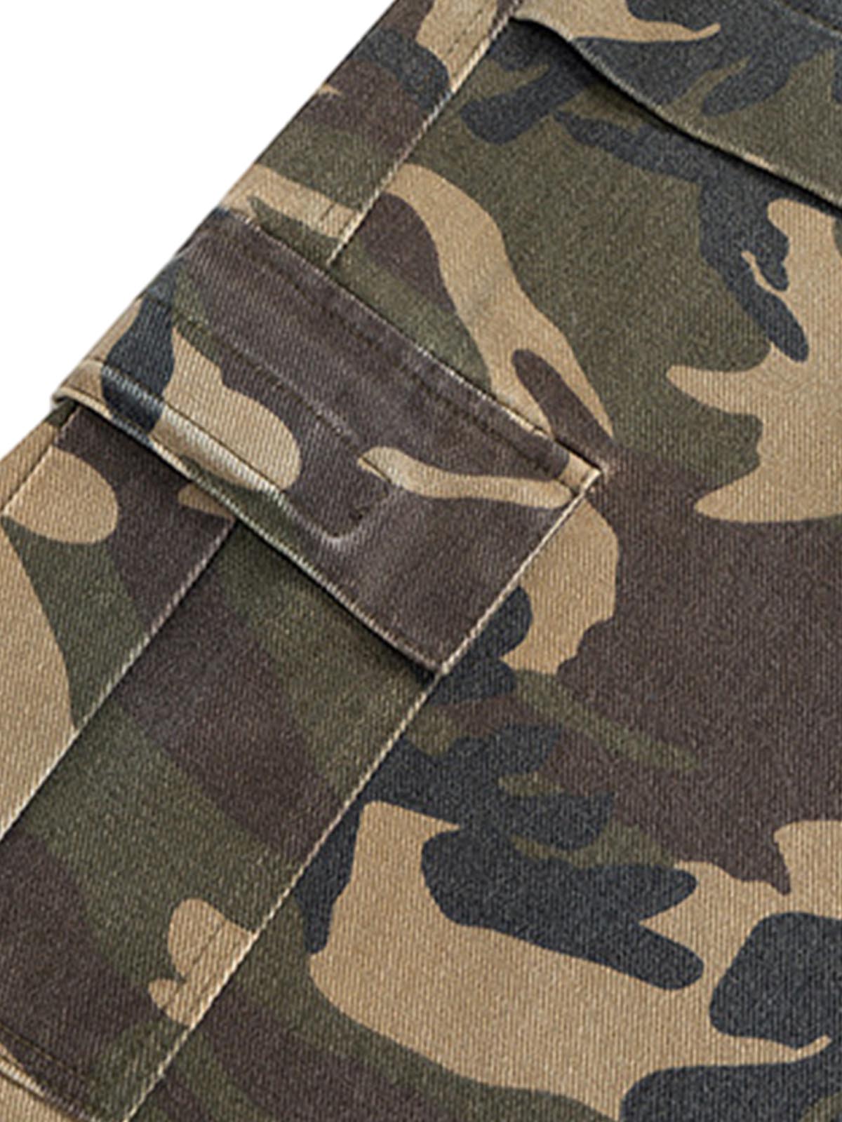 Retro Stitching Faux Two-Piece Camouflage Jeans