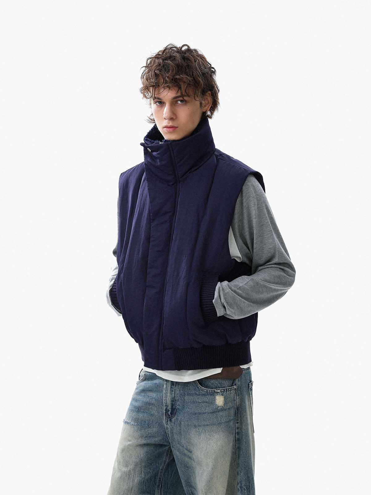 Warmth-Enhancing Faux Fur Collar Vest for Winter Outdoors 