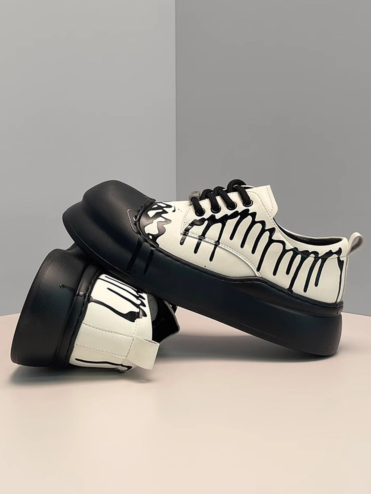 Graffiti Derby Platform Toe Shoes 