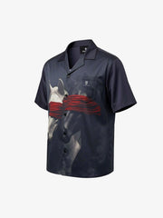 Camisa cuadrada con cuello de campamento de caballos con venda roja