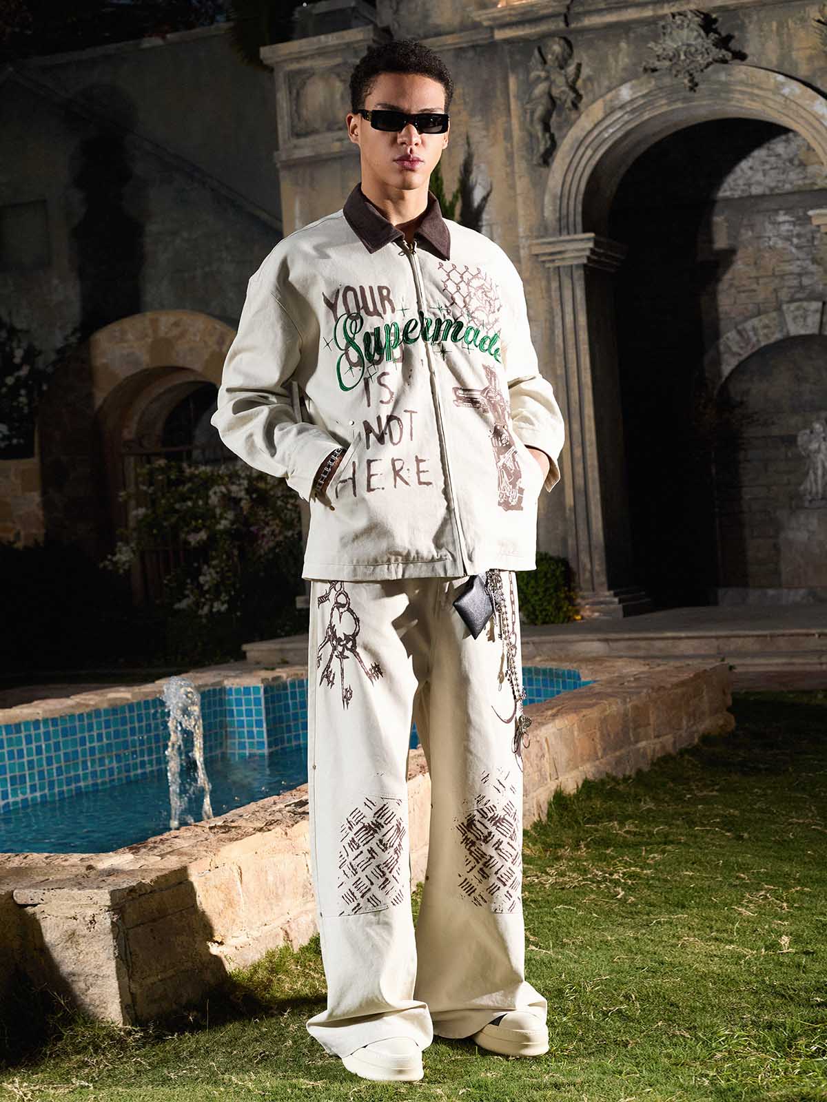 Supermade “Your God Is Not Here” Slogan Print Color-Blocked Embroidered Retro Canvas Set 