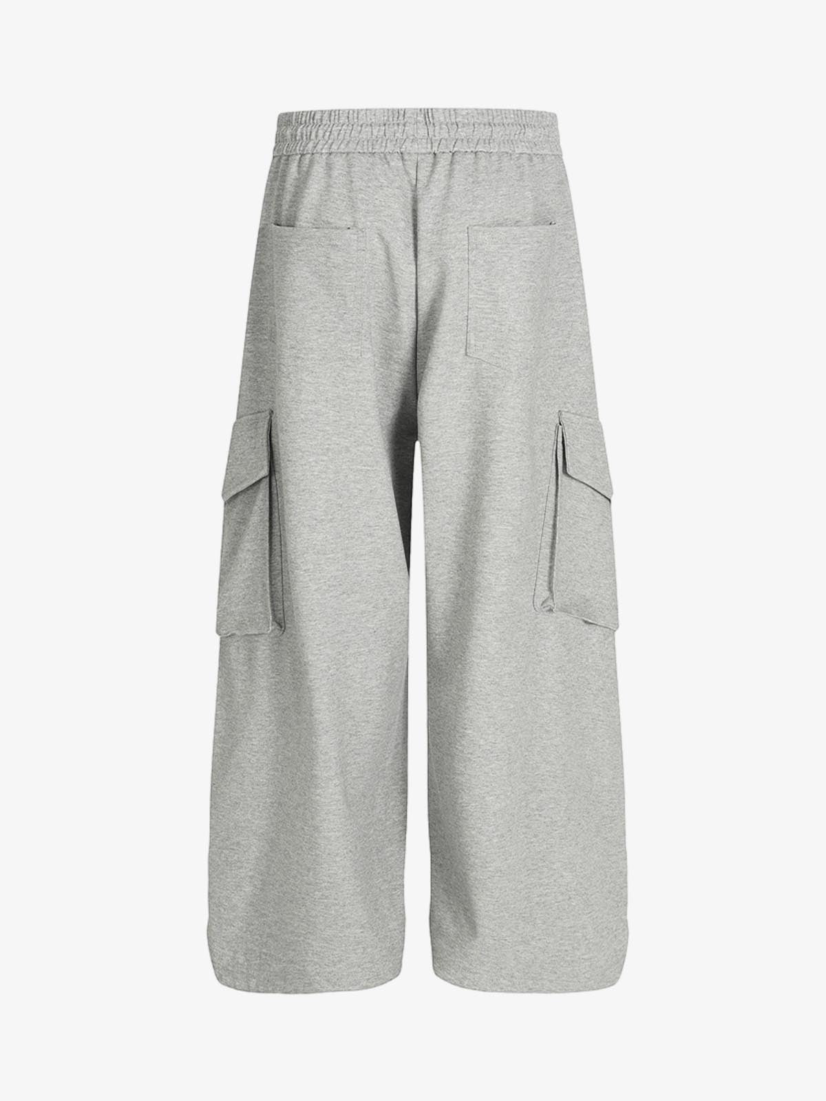 Wrinkled Detail Multi-Pocket Cargo Sweatpants