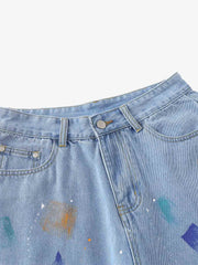 Jeansshorts mit Farbspritzermuster und weitem Bein