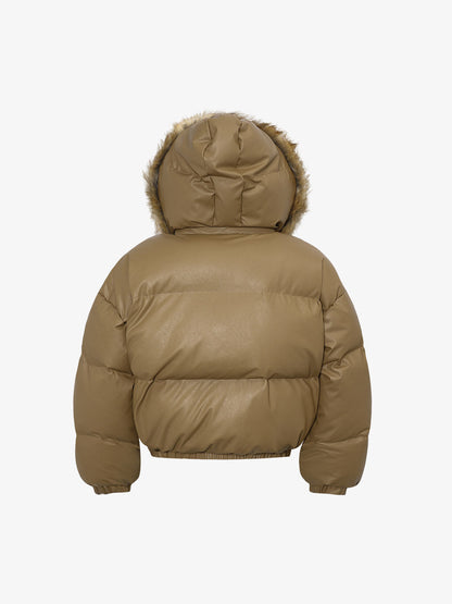 Edgy Spike-Embellished Sunglasses for Fashionistas 