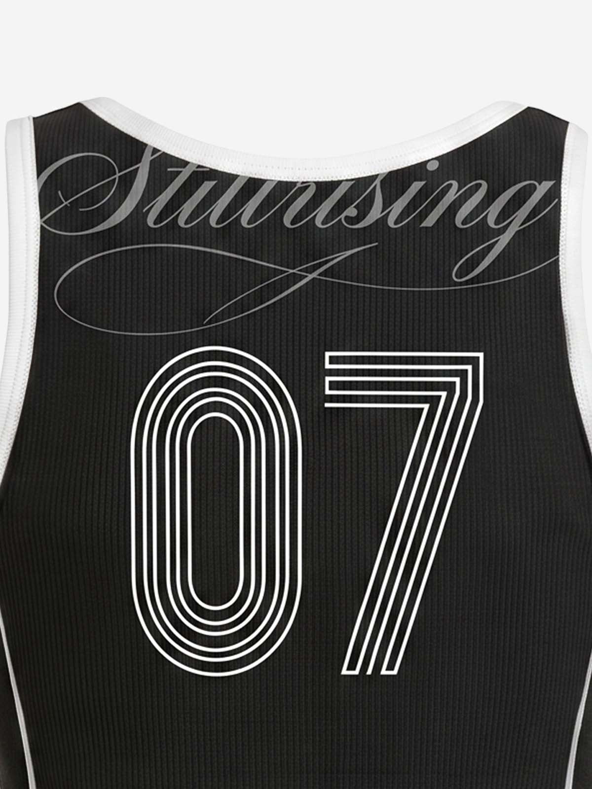 Gilet con logo numerico e blocchi di colore