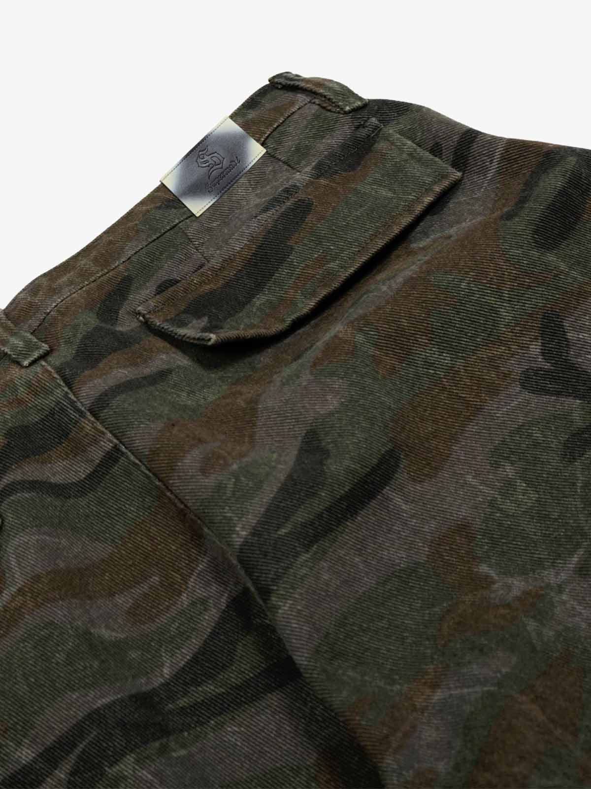 Faded Camo Graphic Wide-Leg Cargo Pants 