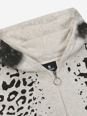 Felpa con cappuccio effetto invecchiato con applicazione logo leopardato.
