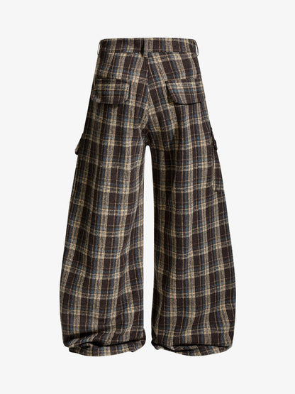 Plaid Jacket with Zipper Detail and Keychain Accessory 