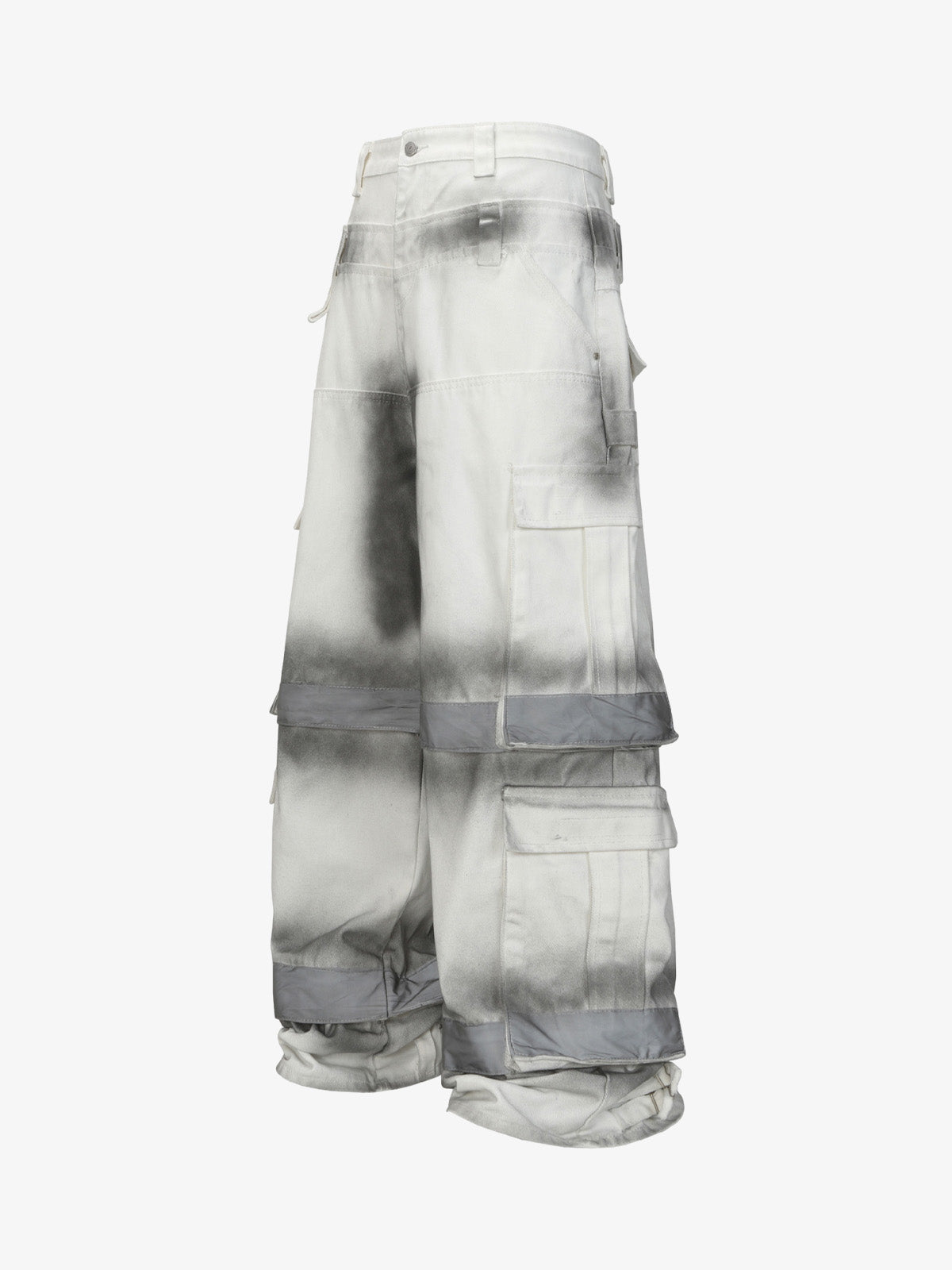 Stylish Multi-Pocket Cargo Shorts for Outdoor Adventures 