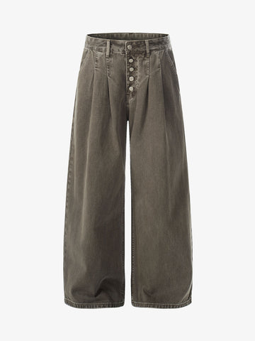 Multi-Button Pleated Curved-Leg Jeans