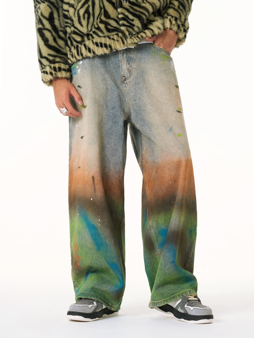 Street Gradient Ink-Splattered Straight-Leg Jeans 