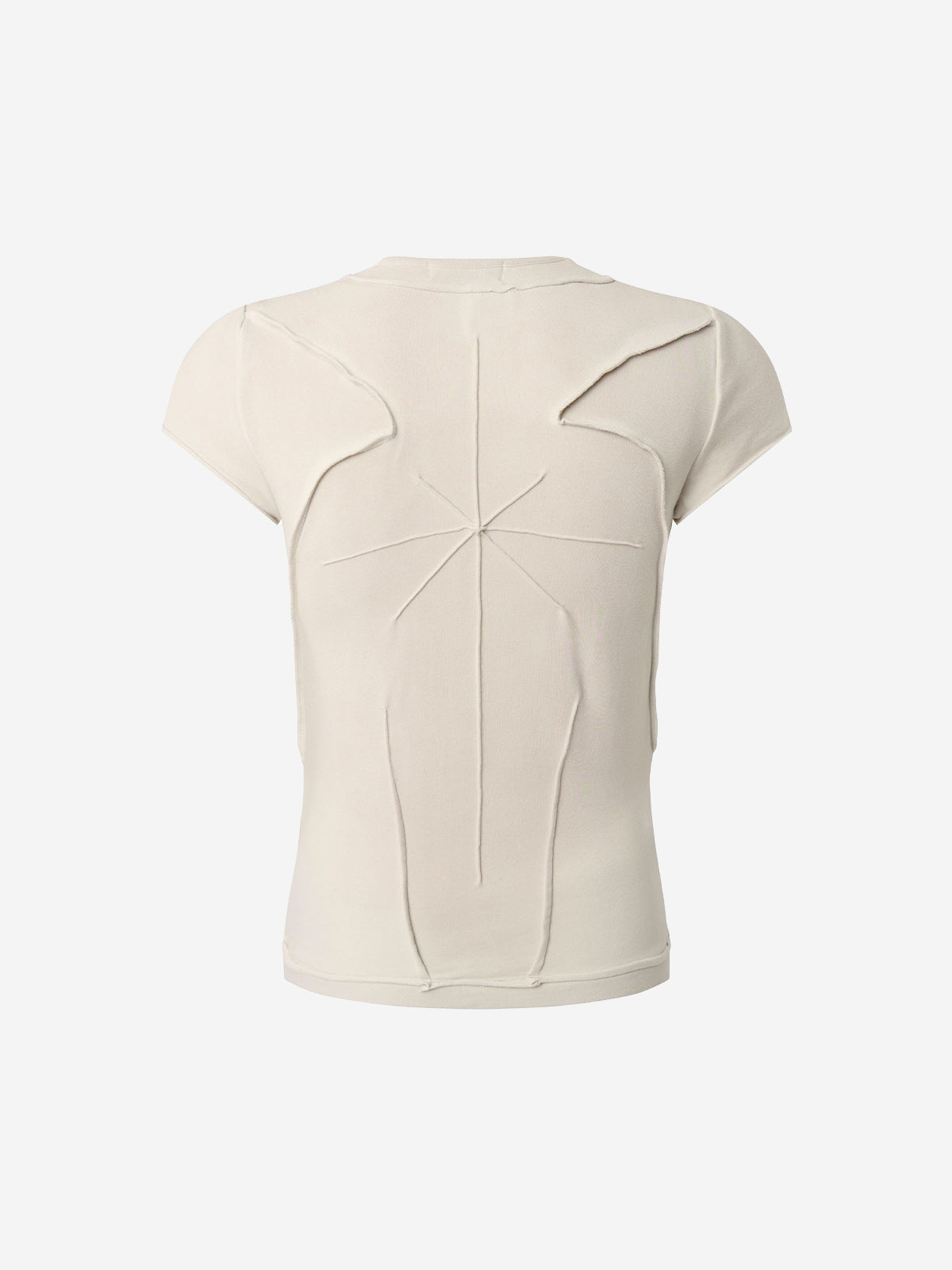 Camiseta con bordado de escorpión y costuras expuestas