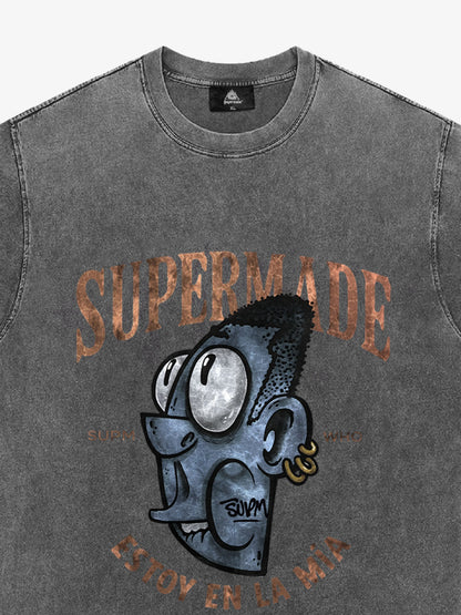 Graphic Print T-Shirt with Bold Artwork and Trendy Design 