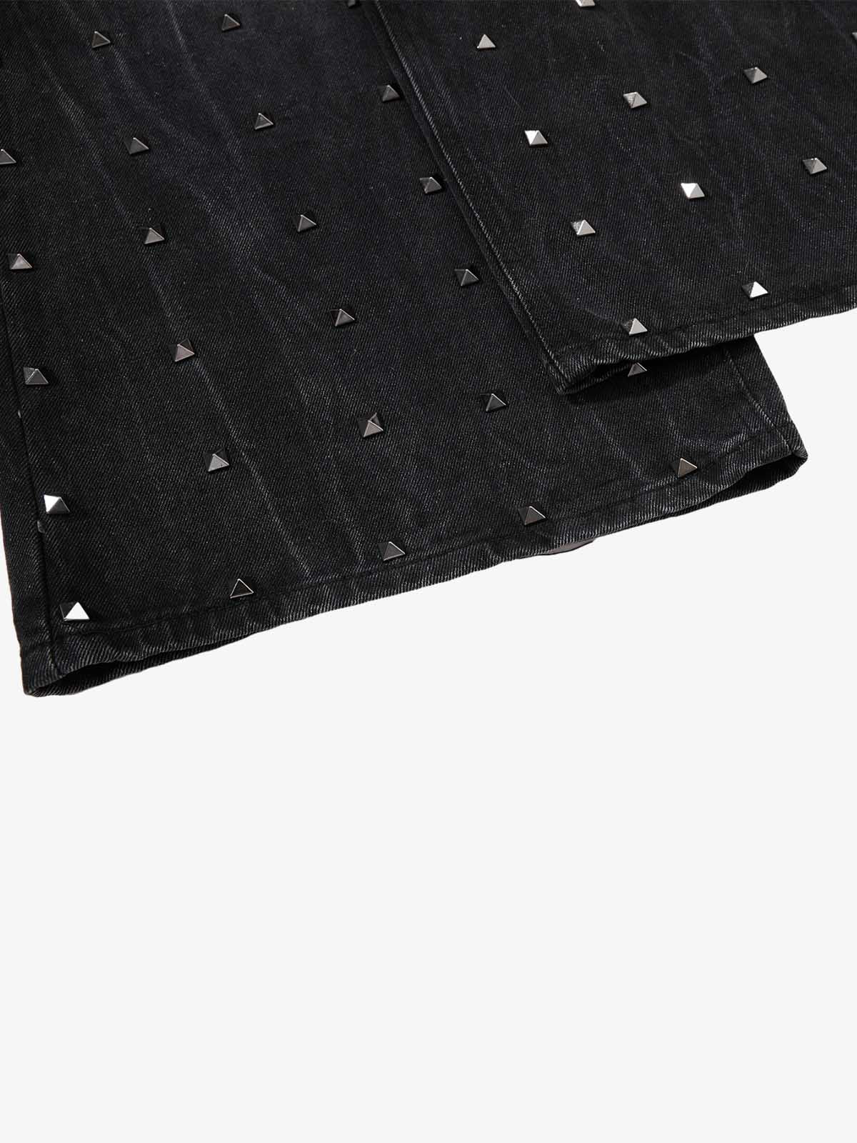 Schwarze, gewaschene, weite, knöchellange Jeans