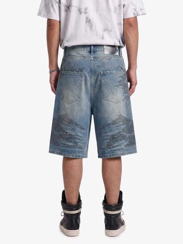 Mountain Motif Bermuda Shorts